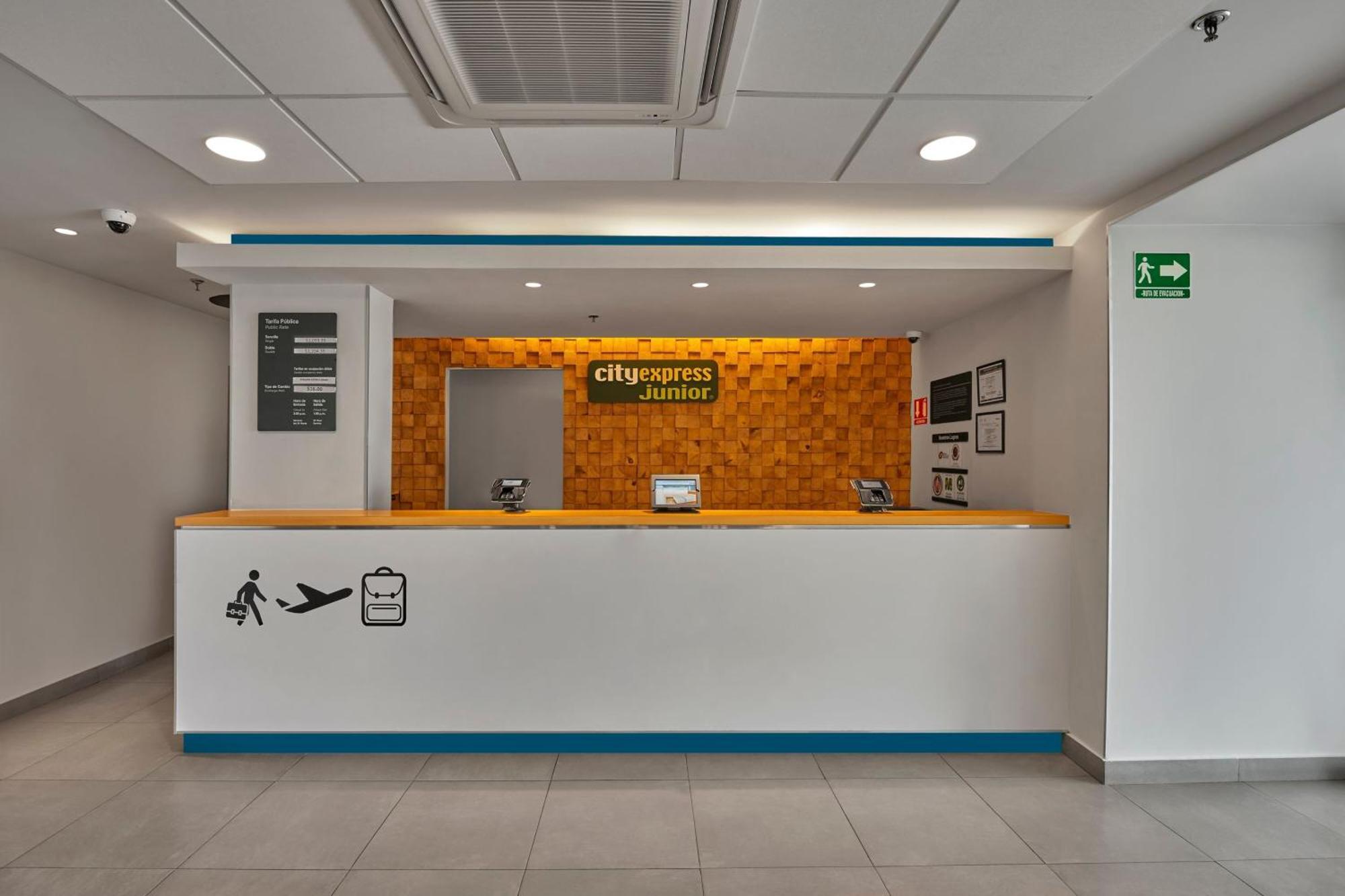 City Express Junior By Marriott Μεξικάλι Εξωτερικό φωτογραφία
